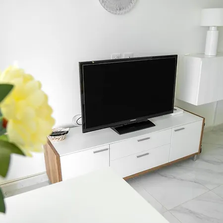 Colourful Bright Centred Aparment With Ocean View 911, Ponderosa Playa Feñabe