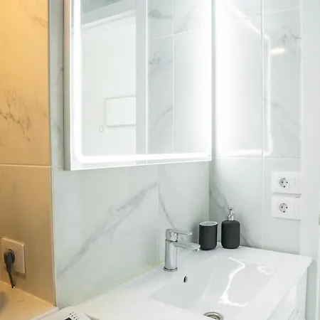 Apartamento Colourful Bright Centred Aparment With Ocean View 911, Ponderosa *