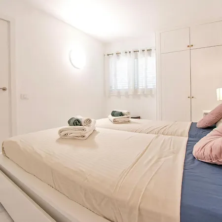 Colourful Bright Centred Aparment With Ocean View 911, Ponderosa Apartamento *