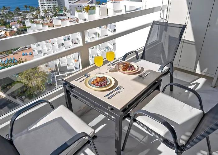 Colourful Bright Centred Aparment With Ocean View 911, Ponderosa * Playa Feñabe