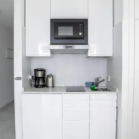 Colourful Bright Centred Aparment With Ocean View 911, Ponderosa شقة