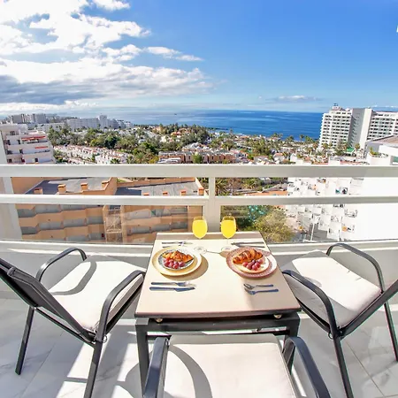 Colourful Bright Centred Aparment With Ocean View 911, Ponderosa *