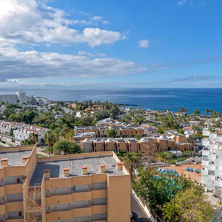 Colourful Bright Centred Aparment With Ocean View 911, Ponderosa